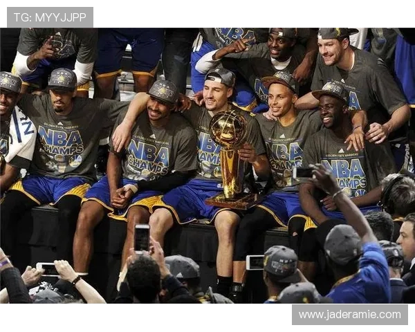 以斯蒂芬·库里为核心构建的勇士王朝如何改变篮球历史的进程 以斯蒂芬·库里为核心构建的勇士王朝如何改变篮球历史的进程