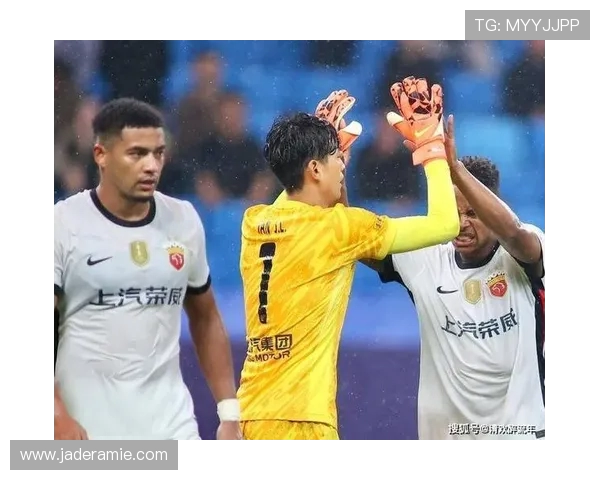 成都蓉城迎战强敌誓取三分力争联赛前四目标明确 成都蓉城迎战强敌誓取三分力争联赛前四目标明确