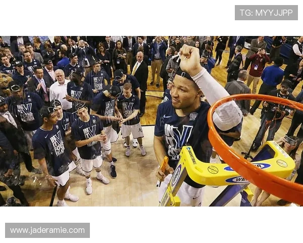 杰伦布伦森率领尼克斯重燃冠军希望展现无可阻挡的领袖风采 杰伦布伦森率领尼克斯重燃冠军希望展现无可阻挡的领袖风采