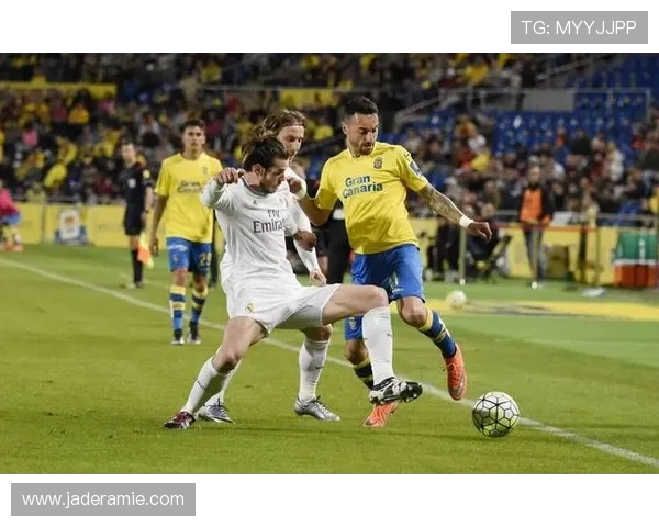 皇家马德里足球俱乐部的辉煌历史与未来展望解析 皇家马德里足球俱乐部的辉煌历史与未来展望解析