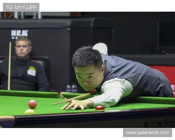 南京足球队在大师赛中的节奏表现分析与未来发展展望