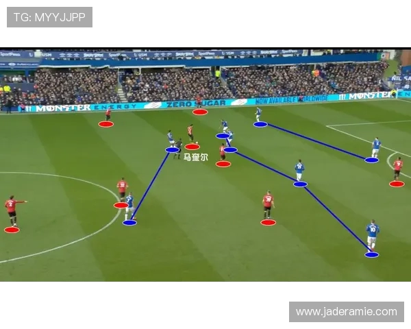 南京羽毛球队边路渗透战术解析与应用探讨 南京羽毛球队边路渗透战术解析与应用探讨