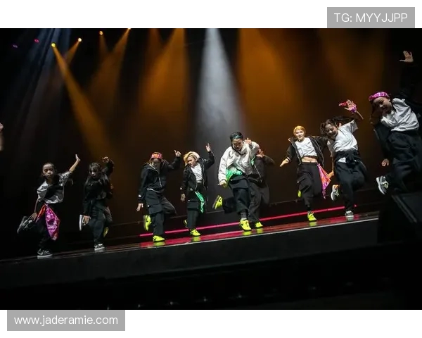 武汉街舞队以88分领跑世界街舞大赛积分榜展现卓越实力与风采