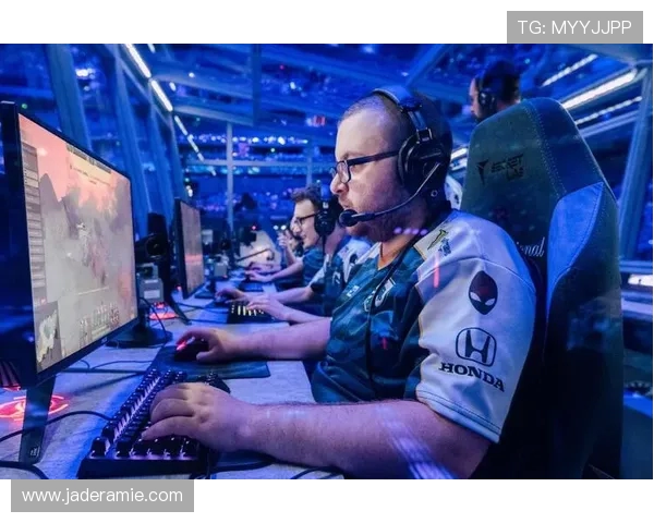 热议DOTA2LNG战队状态大变革背后的原因与未来展望