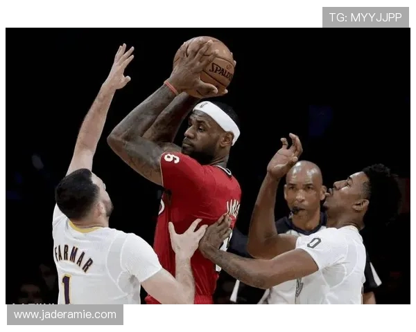 重庆篮球队的包夹战术解析与其在比赛中的影响分析