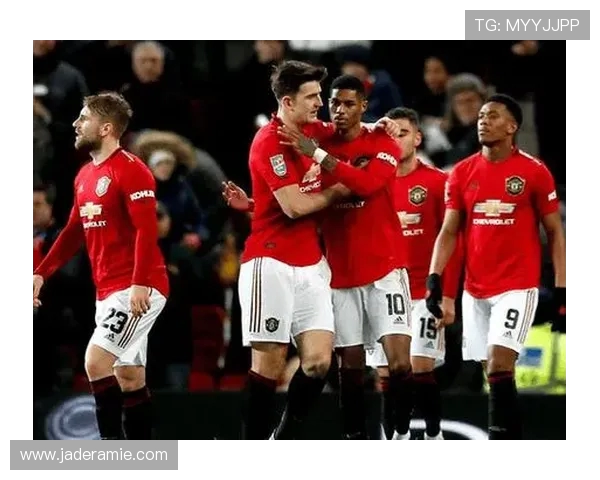 勇士与雷霆激战全场回放精彩瞬间回顾1123赛事分析与亮点总结